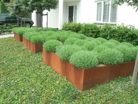 Outdoor Rust Color Flower Pots