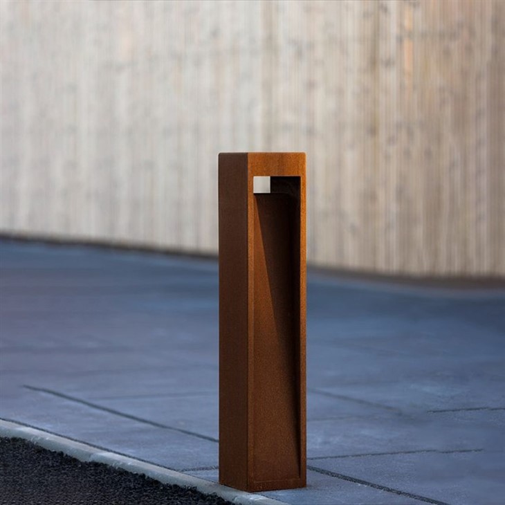 Solar Powered Outdoor Lights